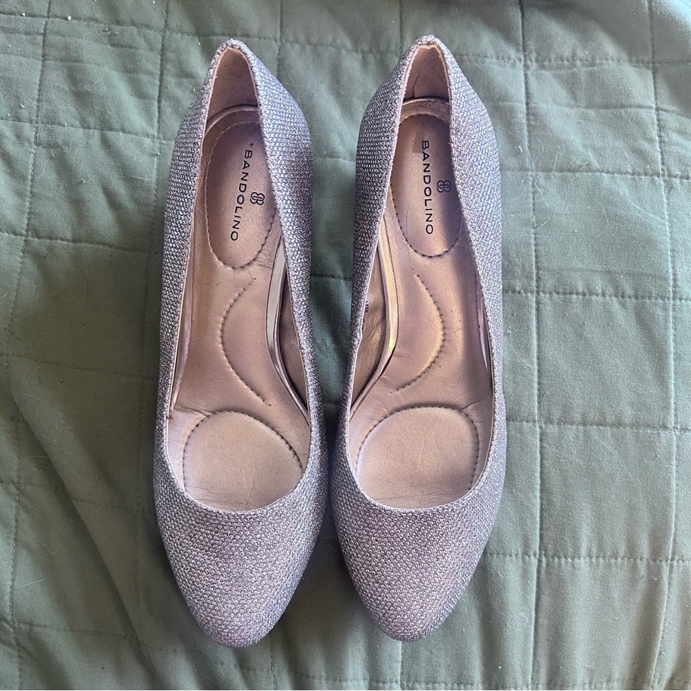 Silver Bandolino pumps size 7.5